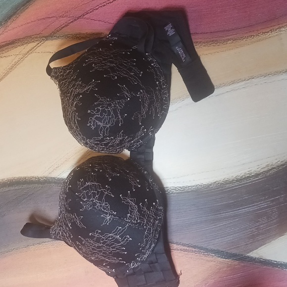 Victoria's Secret bra black pink Stitch - Picture 1 of 2
